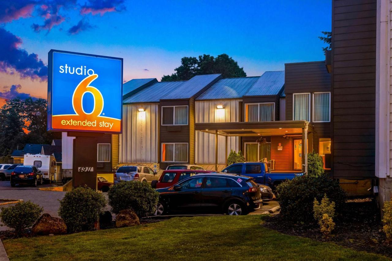 6-portland, Or 2* Portland