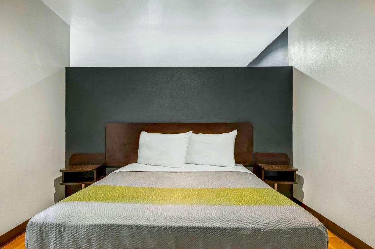 6-portland, Or 2* Portland